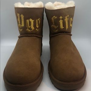 NEW Women’s Limited Edition GOLD “Ugg Life” Boots